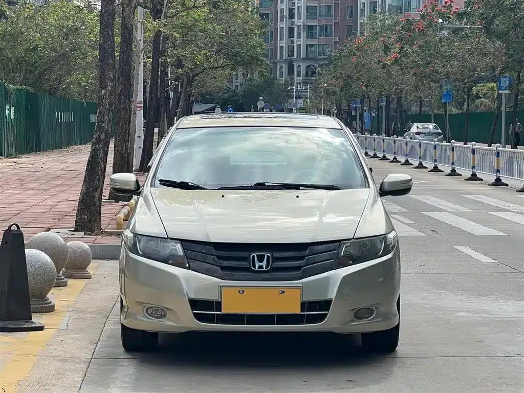 Honda City Classic 2008 1.8L Automatic Comfort Edition — миниатюра 2