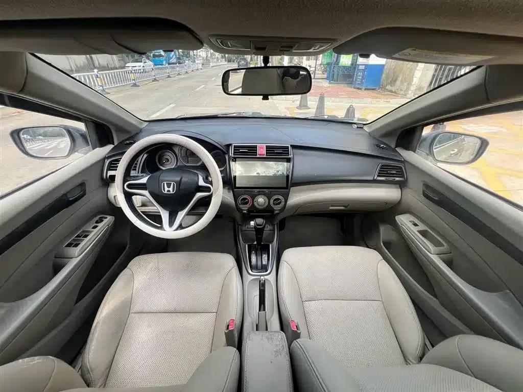 Honda City Classic 2008 1.8L Automatic Comfort Edition — миниатюра 10