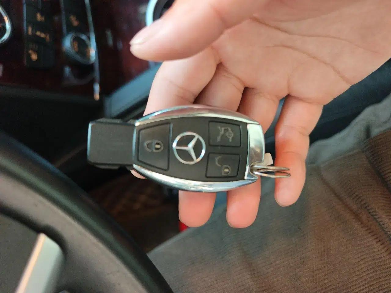 Mercedes-Benz GL-Class 2011 GL 450 4MATIC Prestige Edition — миниатюра 9