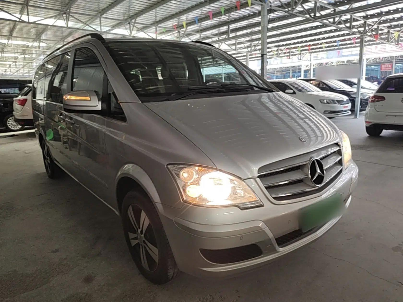Mercedes-Benz Viano 2013 3.0L Comfort Edition — миниатюра 3