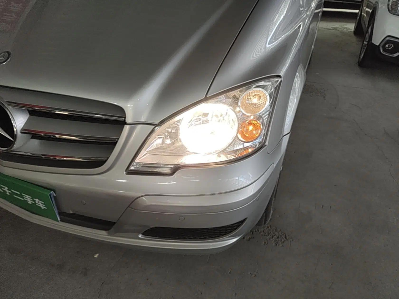 Mercedes-Benz Viano 2013 3.0L Comfort Edition — миниатюра 9