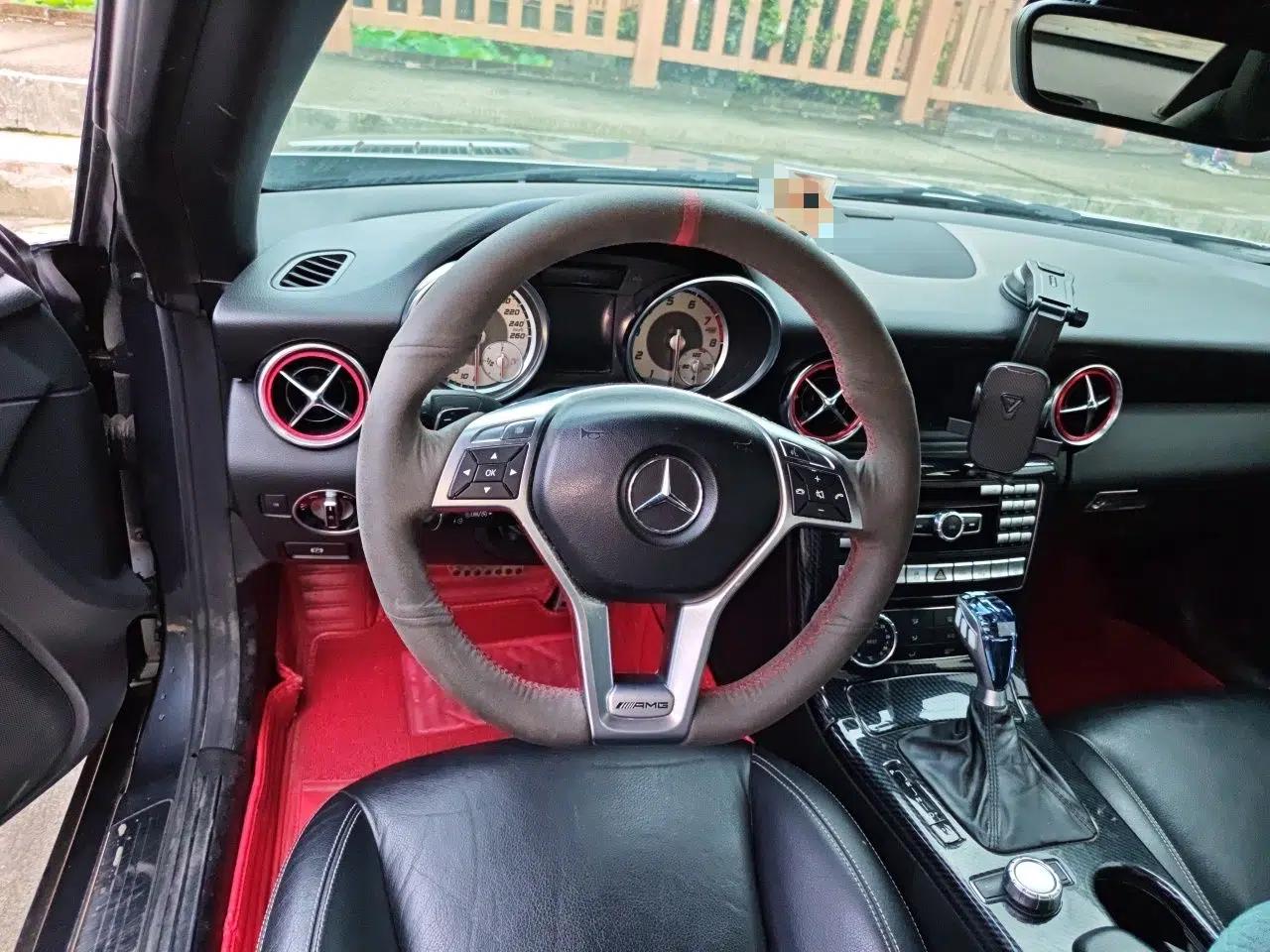 Mercedes-Benz SLK-Class 2011 SLK 200 Fashion Model — миниатюра 11
