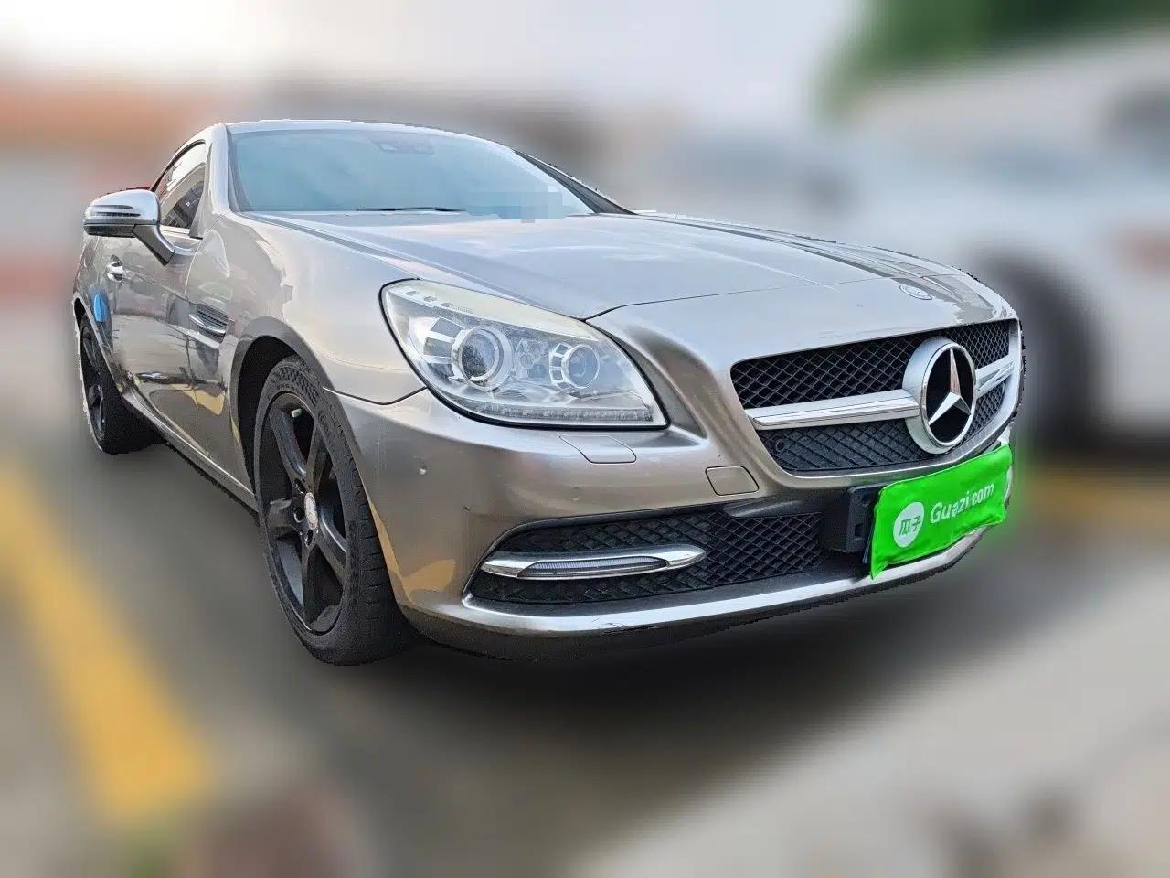 Mercedes-Benz SLK-Class 2011 SLK 200 Fashion Model — миниатюра 3