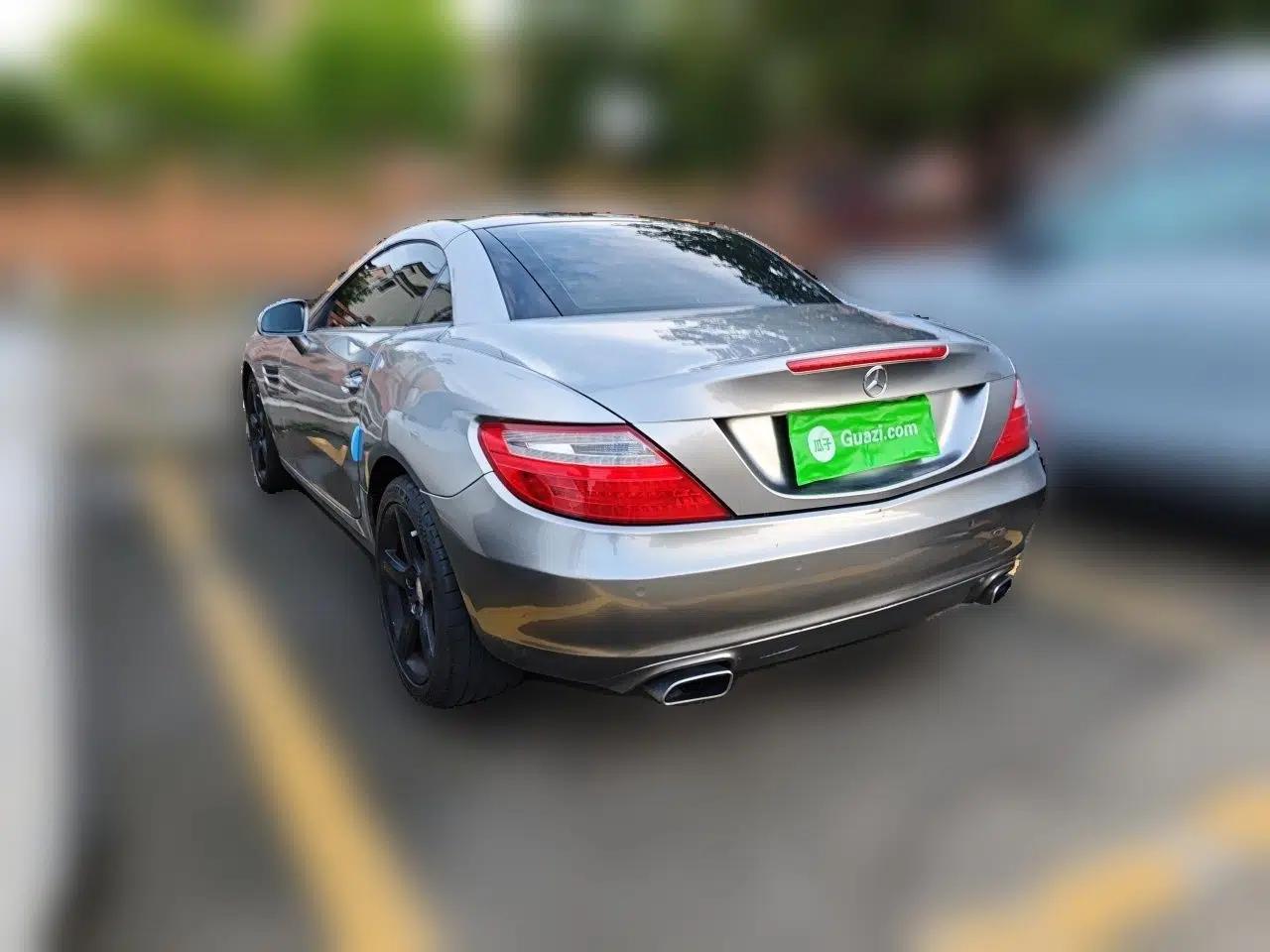 Mercedes-Benz SLK-Class 2011 SLK 200 Fashion Model — миниатюра 4