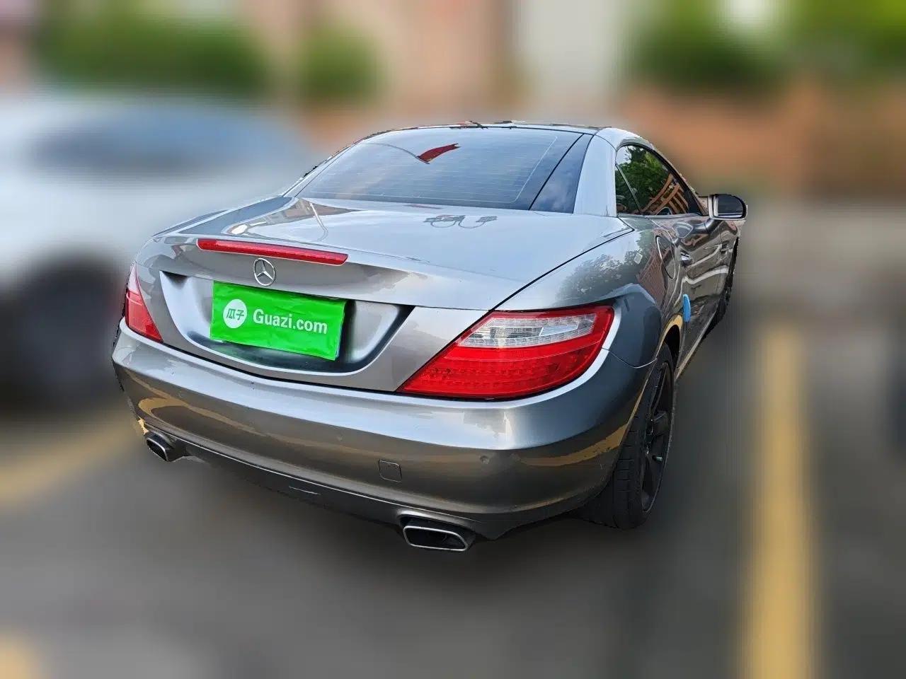 Mercedes-Benz SLK-Class 2011 SLK 200 Fashion Model — миниатюра 6