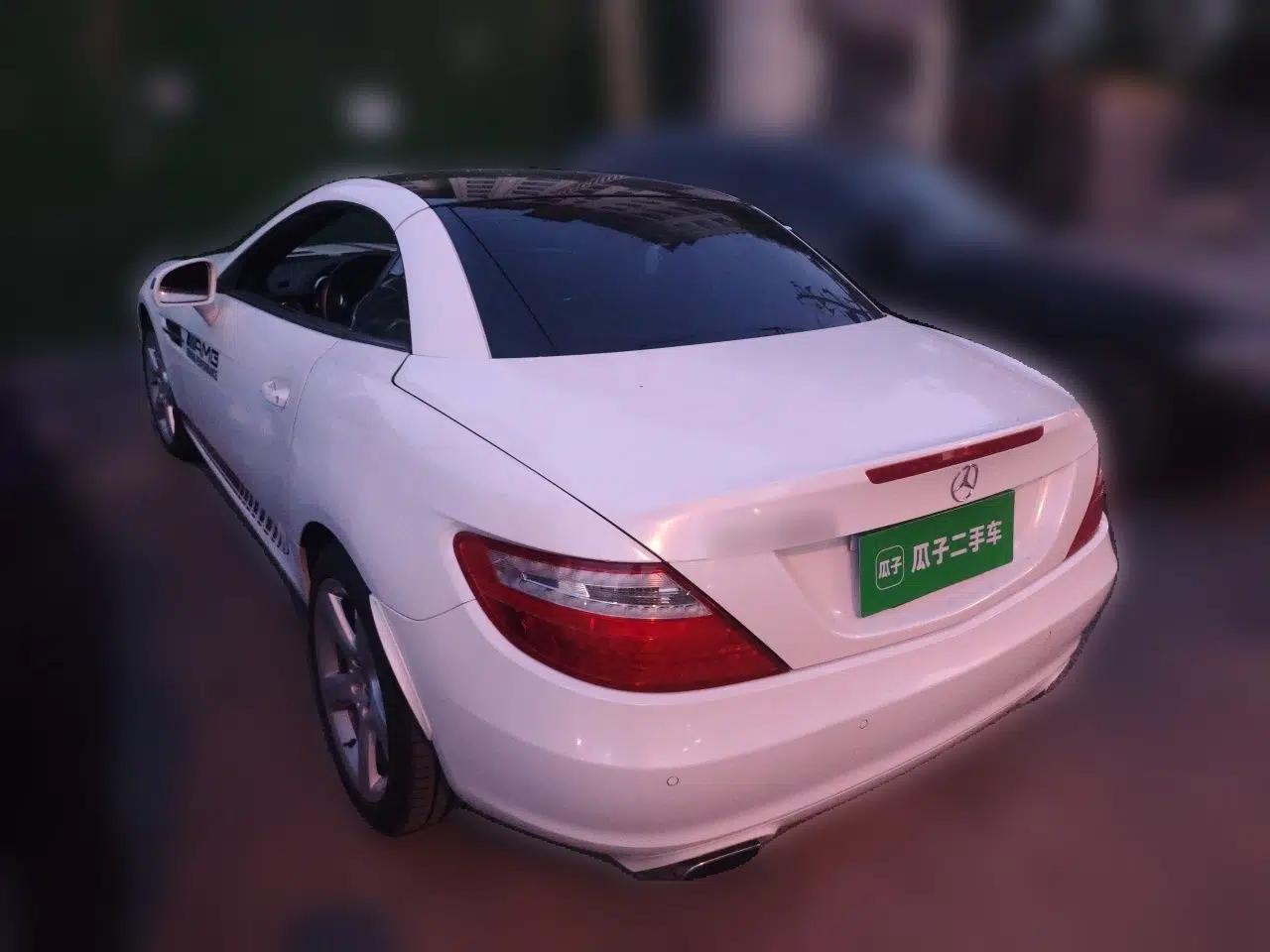 Mercedes-Benz SLK-Class 2011 SLK 200 Fashion Model — миниатюра 4