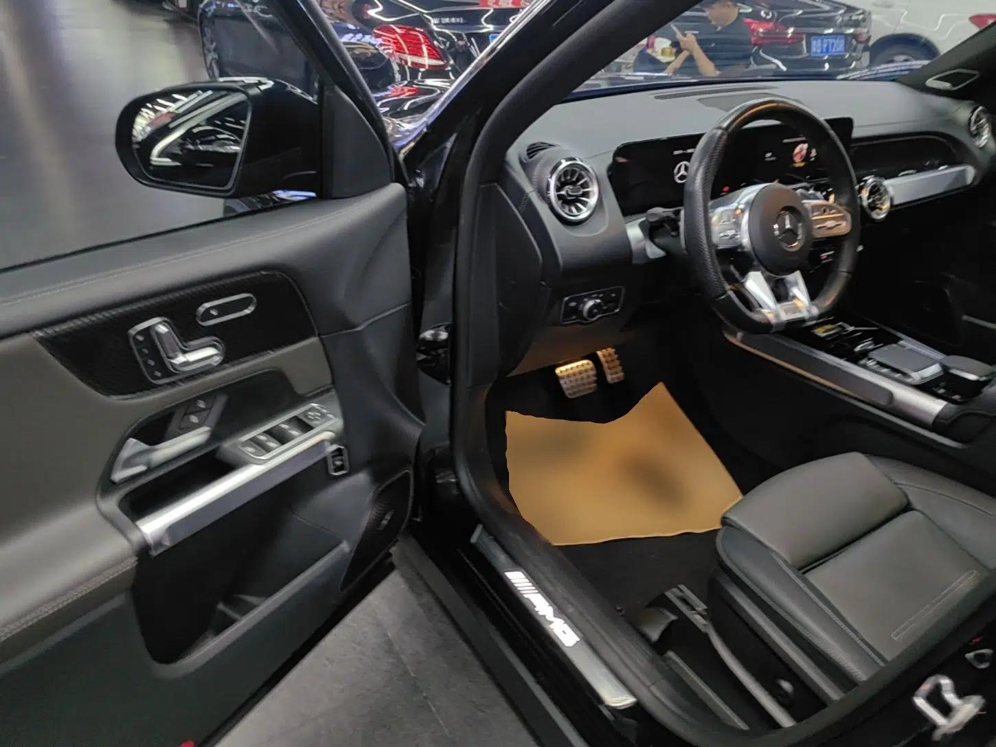 Mercedes-Benz GLB AMG 2022 AMG GLB 35 4MATIC — миниатюра 18