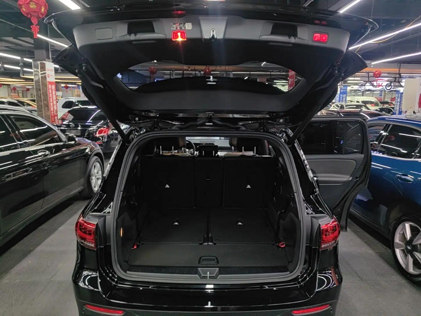 Mercedes-Benz GLB AMG 2022 AMG GLB 35 4MATIC — миниатюра 21