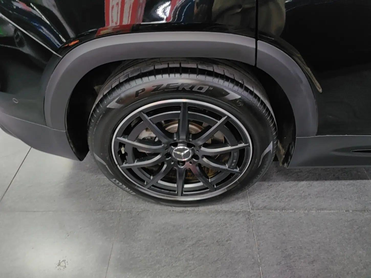 Mercedes-Benz GLB AMG 2022 AMG GLB 35 4MATIC — миниатюра 10