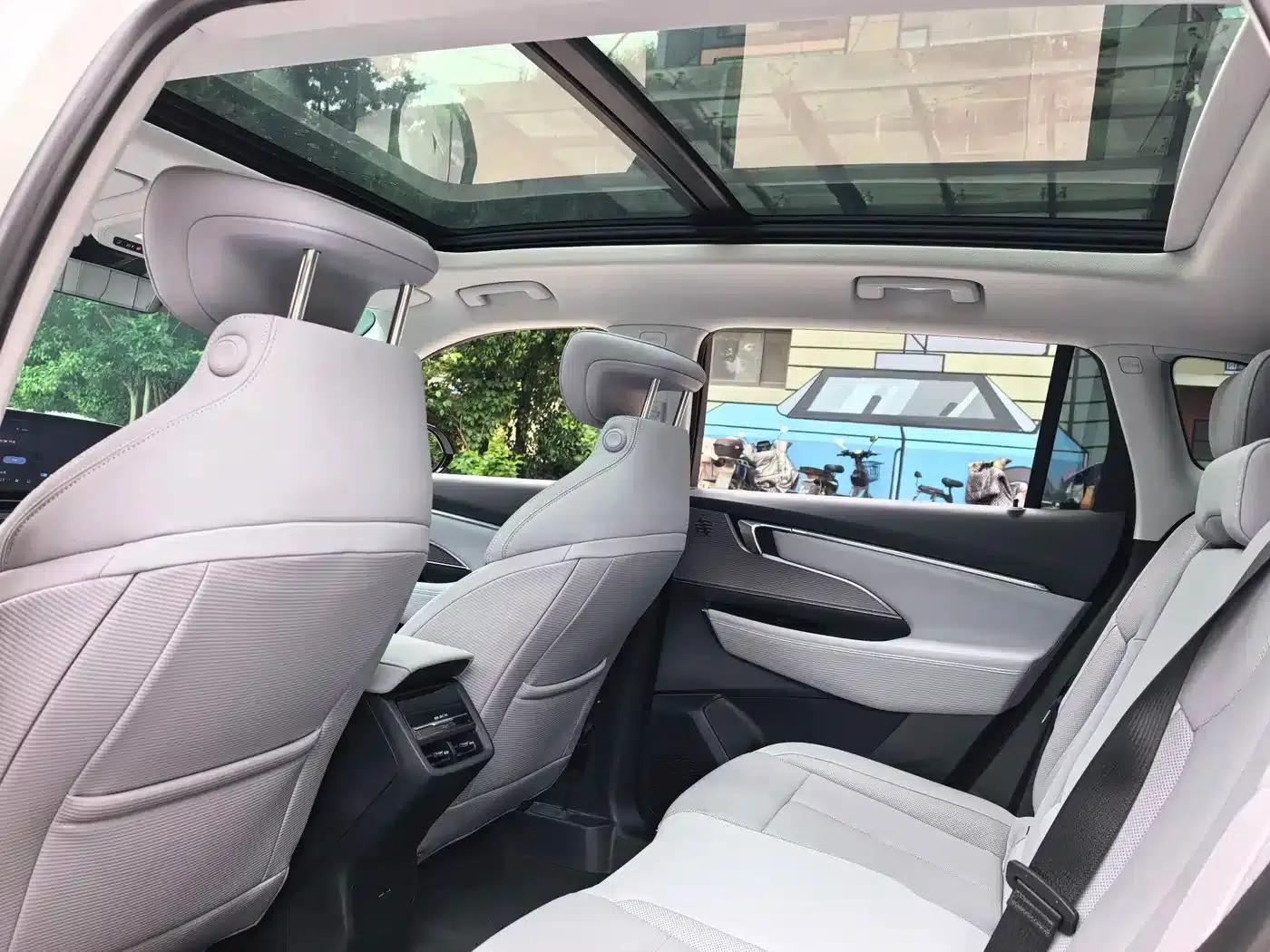 Buick E5 2023 Premium Standard Range Edition — миниатюра 12