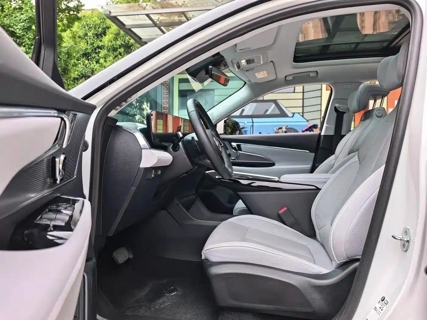 Buick E5 2023 Premium Standard Range Edition — миниатюра 6
