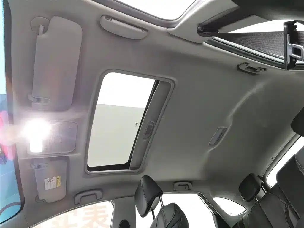 Buick Verano 2019 18T Automatic Connected Elite Model (China VI Emission Standard) — миниатюра 14