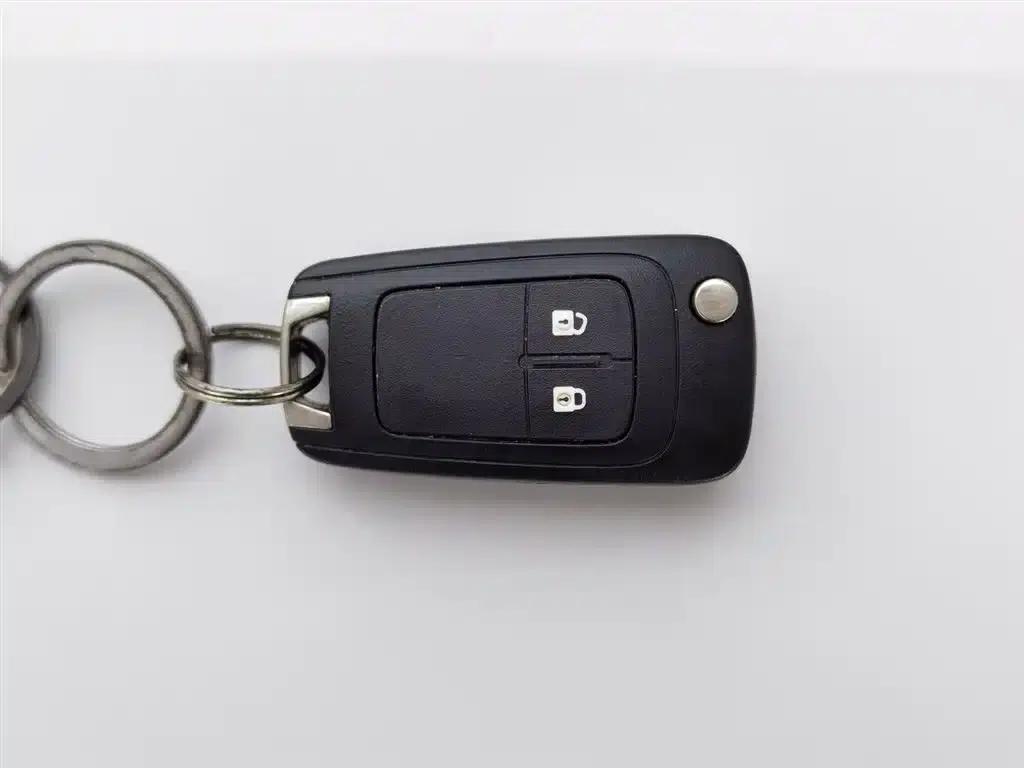 Buick Verano 2019 18T Automatic Connected Elite Model (China VI Emission Standard) — миниатюра 19