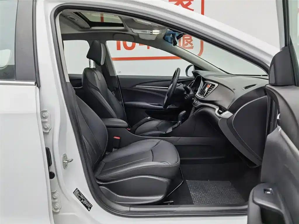 Buick Verano 2019 18T Automatic Connected Elite Model (China VI Emission Standard) — миниатюра 23