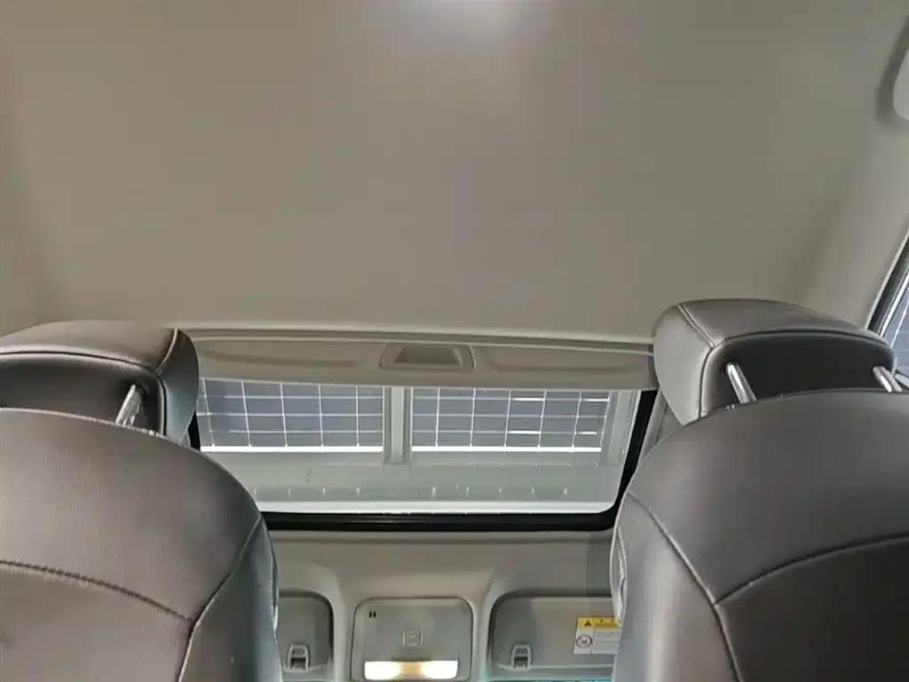 Buick Verano 2018 18T Automatic Elite — миниатюра 18