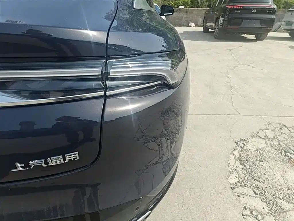 Buick L7 2025 Luxury Comfort Smart Edition — миниатюра 8