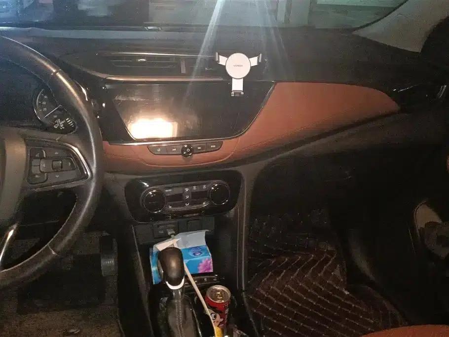 Encore GX 2020 20T CVT 2WD Flagship Edition — миниатюра 12