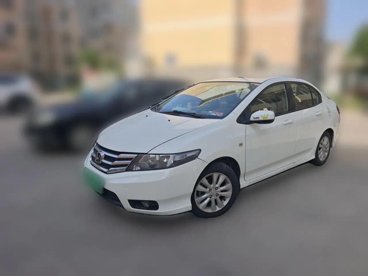 Honda City Classic 2014 Style 1.5L Automatic Elite Edition — миниатюра 1