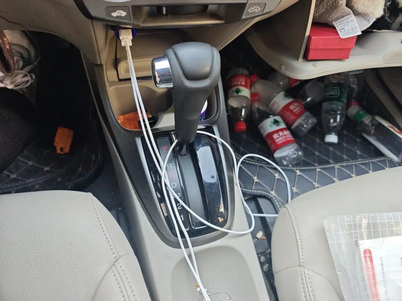 Honda City Classic 2014 Style 1.5L Automatic Elite Edition — миниатюра 15