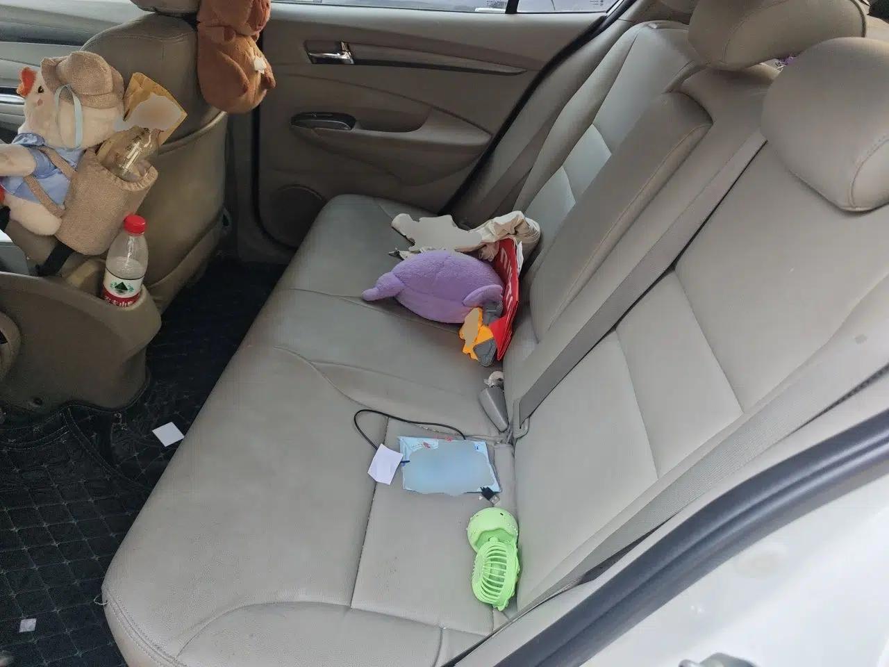 Honda City Classic 2014 Style 1.5L Automatic Elite Edition — миниатюра 18