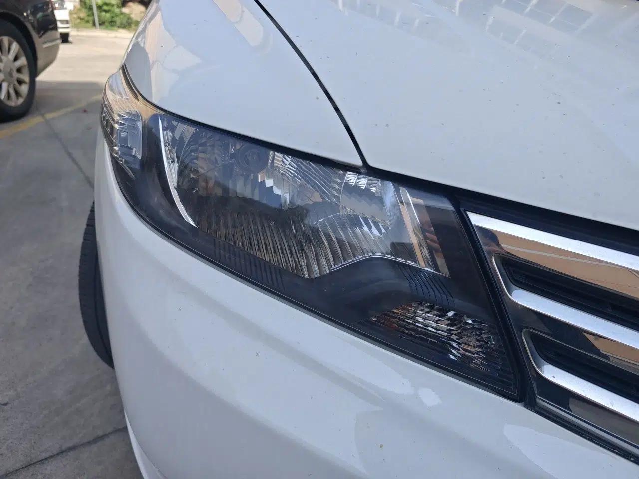 Honda City Classic 2014 Style 1.5L Automatic Elite Edition — миниатюра 7