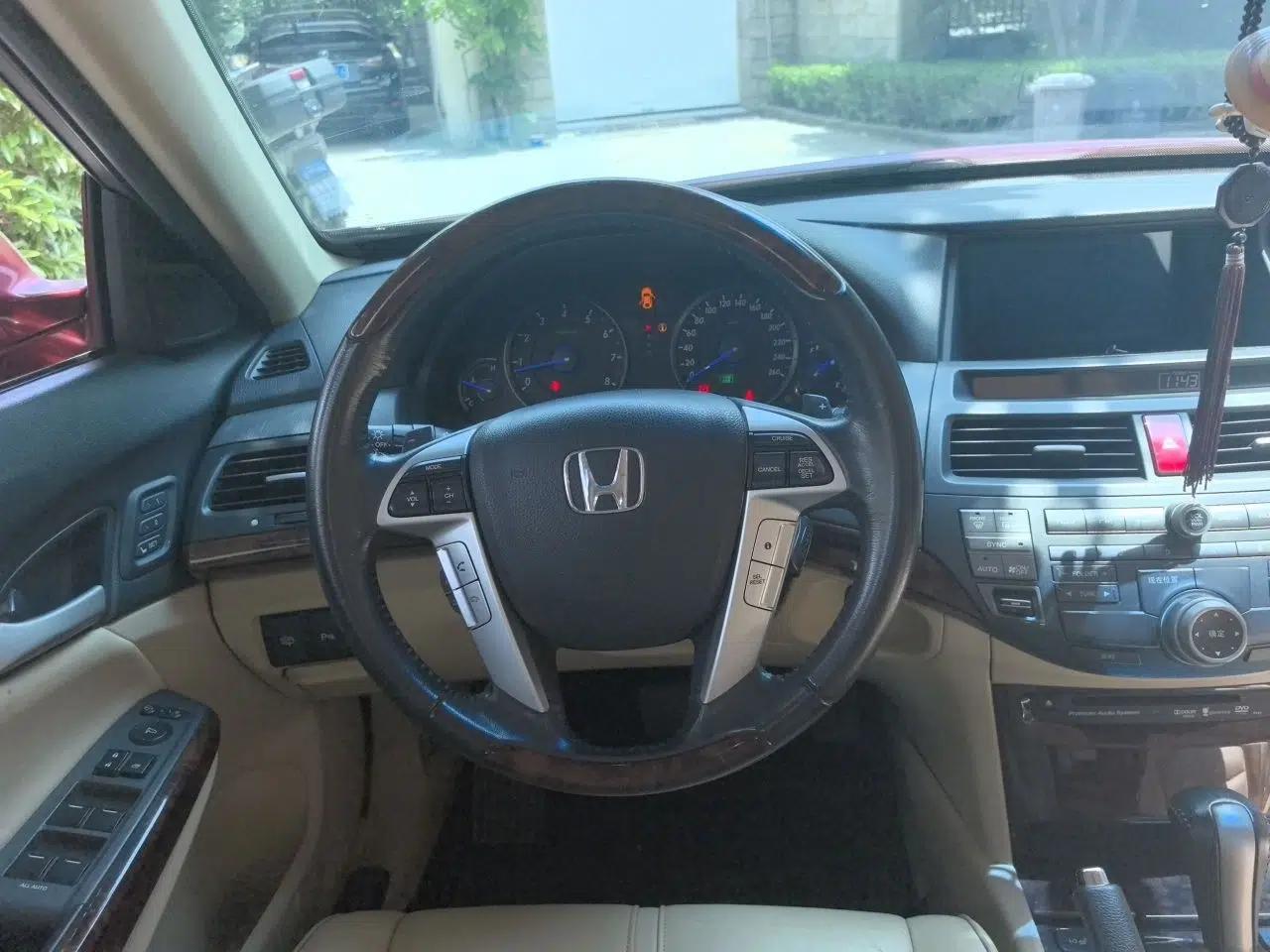 Honda Crosstour 2011 3.5L Prestige Edition — миниатюра 11