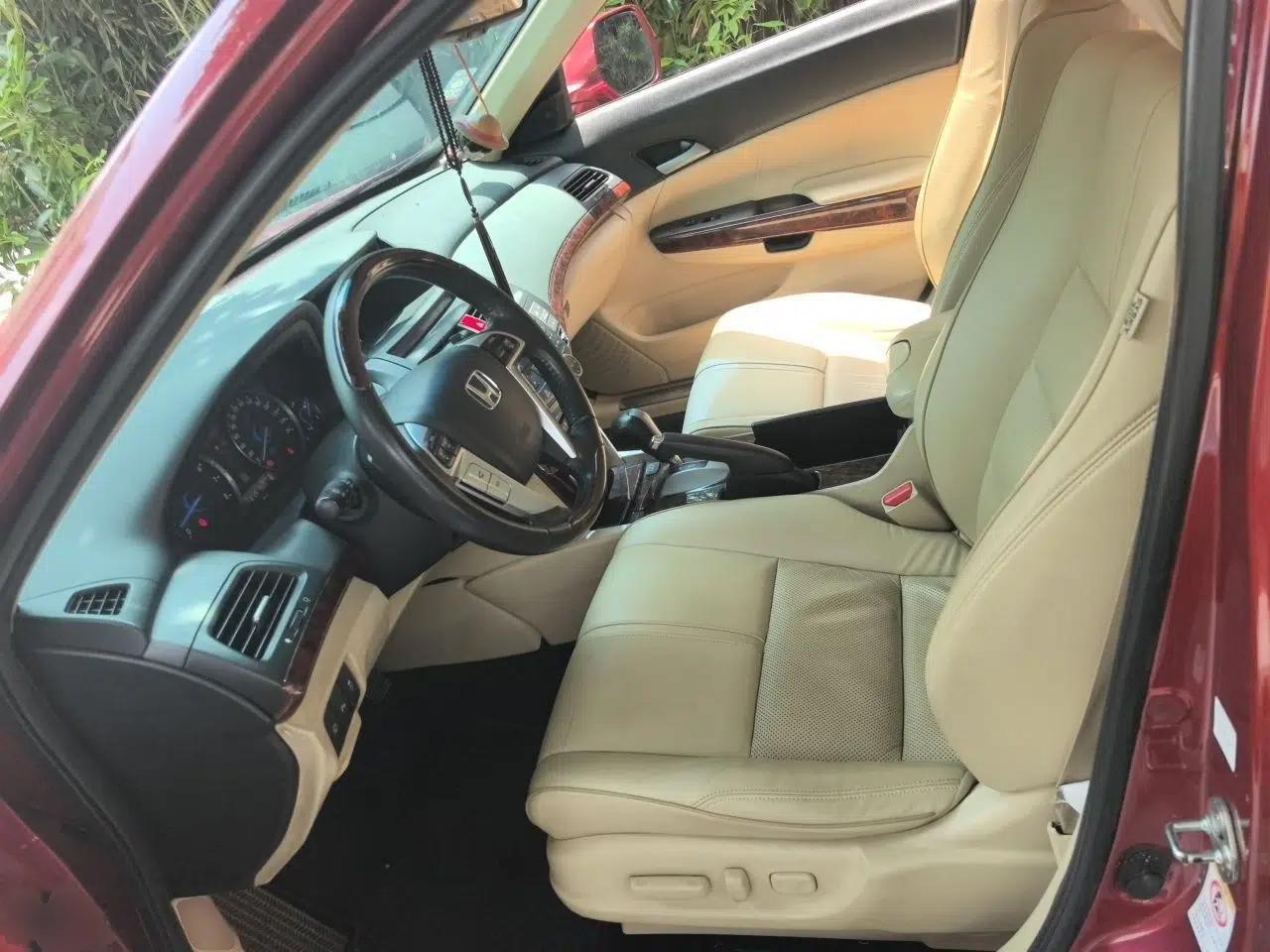 Honda Crosstour 2011 3.5L Prestige Edition — миниатюра 16
