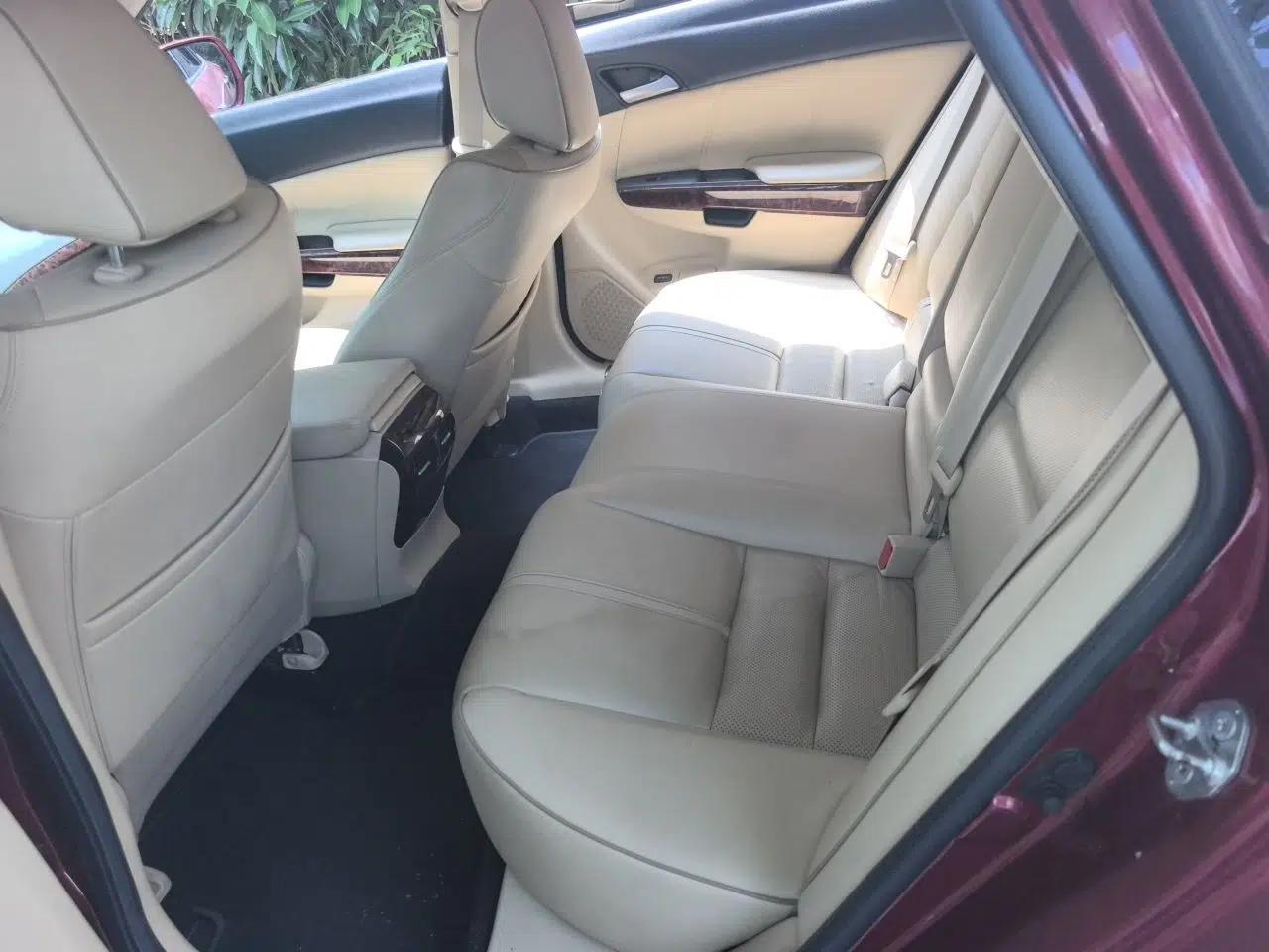 Honda Crosstour 2011 3.5L Prestige Edition — миниатюра 18