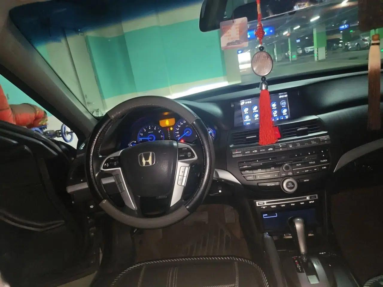 Honda Crosstour 2012 2.4L Luxury Edition — миниатюра 11