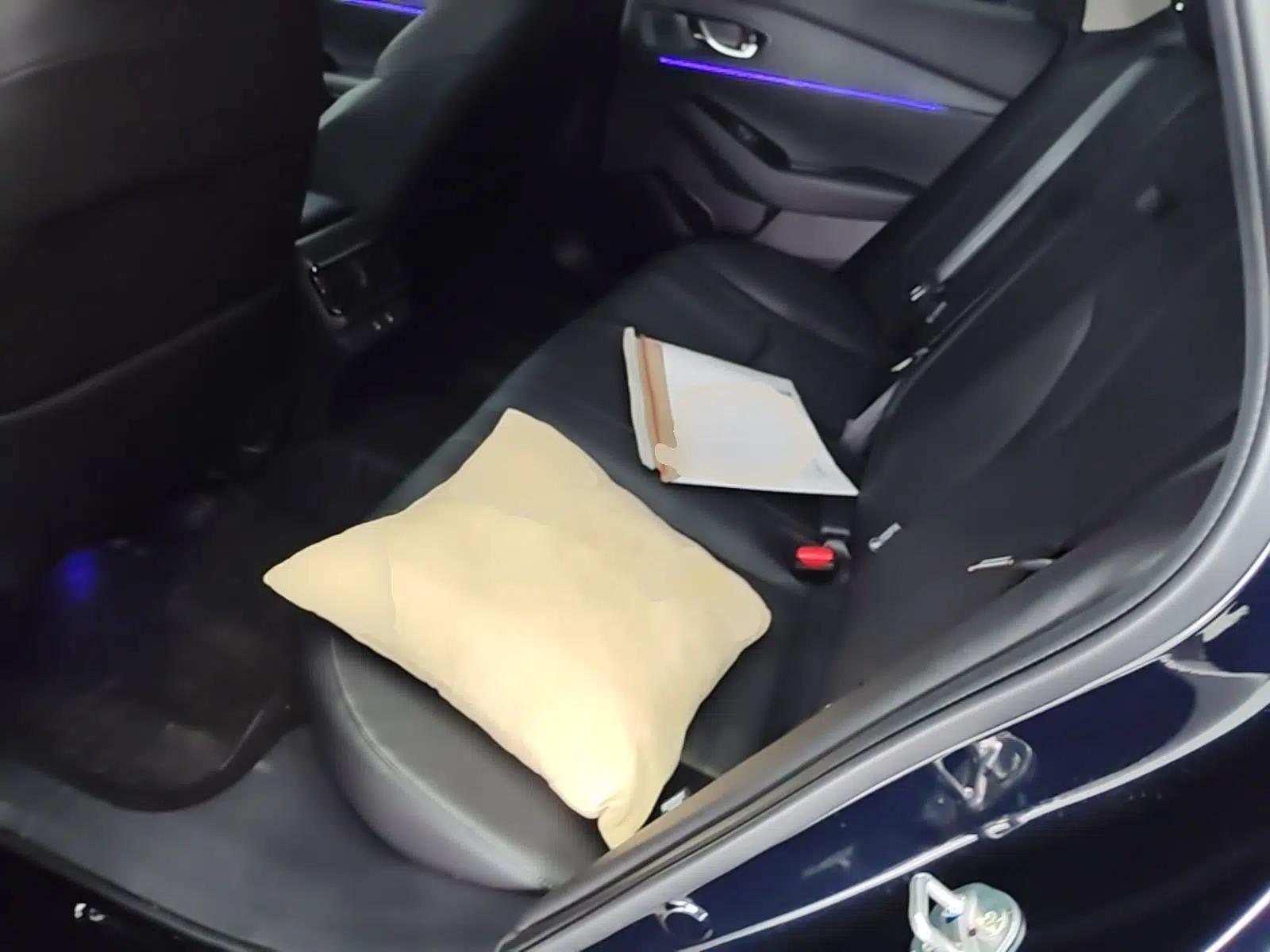 Honda Accord New Energy 2023 2.0L ePHEV Prestige Edition — миниатюра 20
