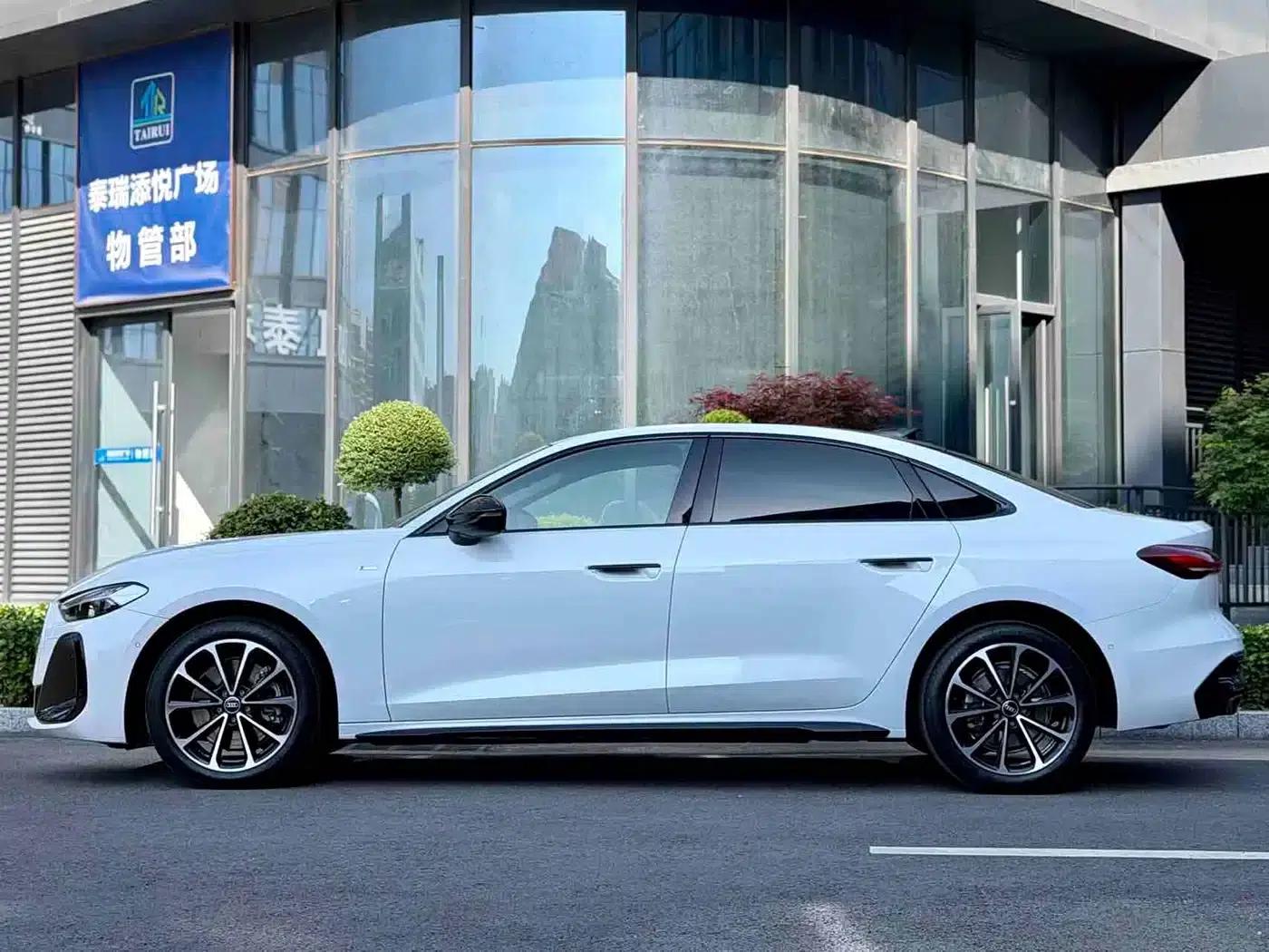 Audi A5L 2026 2.0T Sport Plus — миниатюра 4