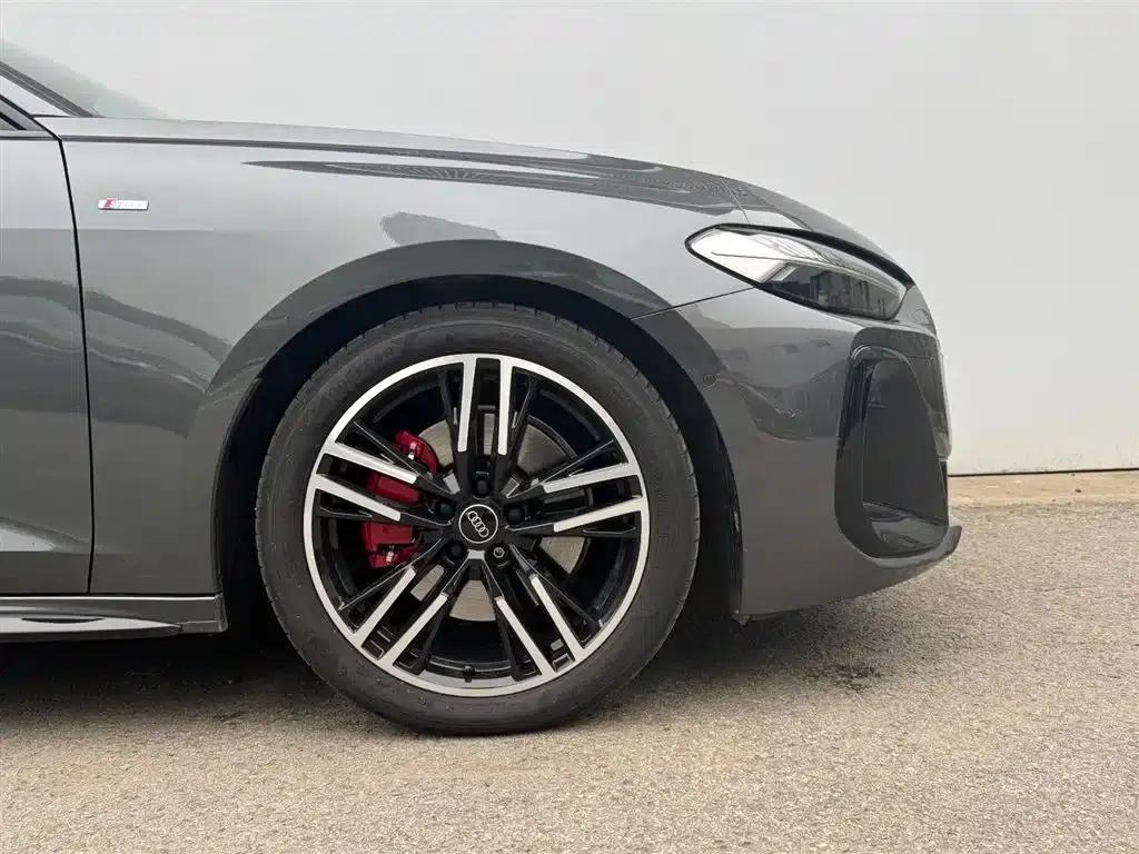 Audi A5L 2026 2.0T Sport quattro — миниатюра 3