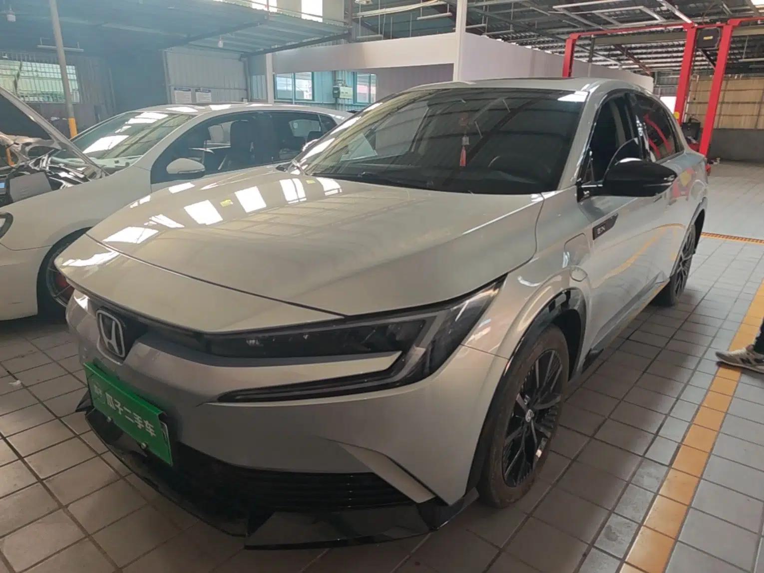 Honda e:NP2 2024 Advanced Edition — миниатюра 1