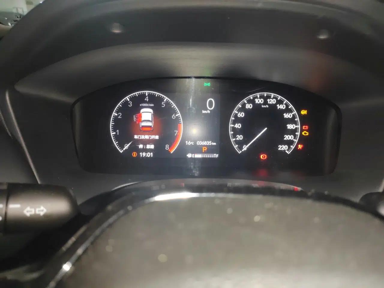 Honda HR-V 2023 240TURBO Enjoyment Edition — миниатюра 13