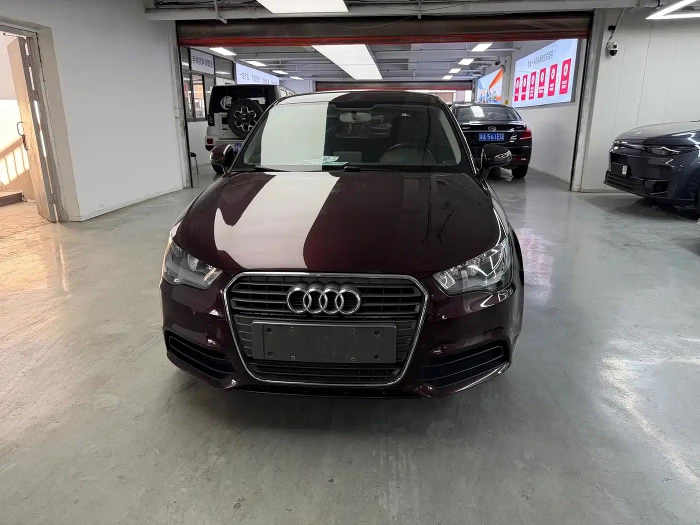 Audi A1 2012 1.4 TFSI Urban — миниатюра 2
