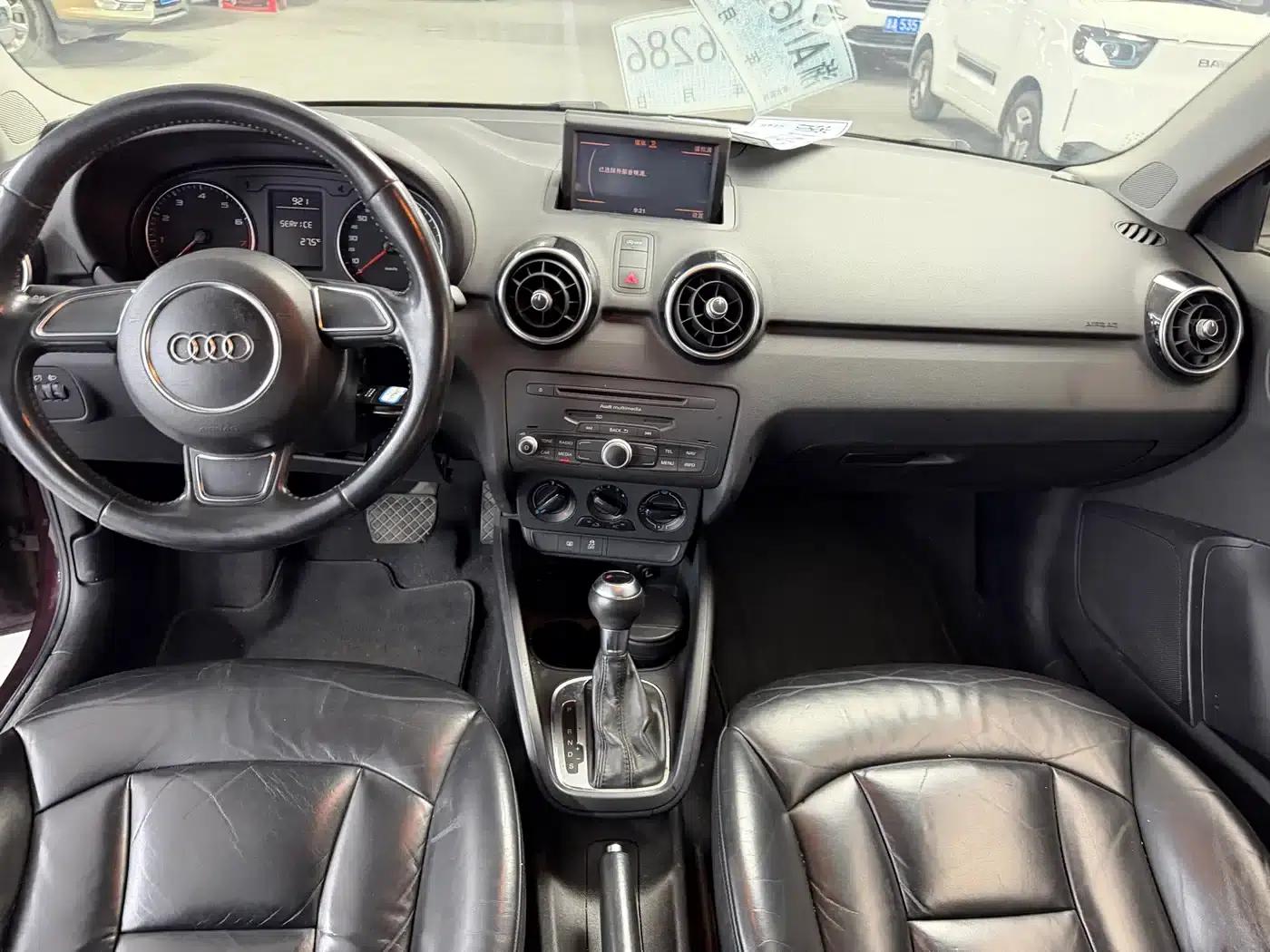 Audi A1 2012 1.4 TFSI Urban — миниатюра 7