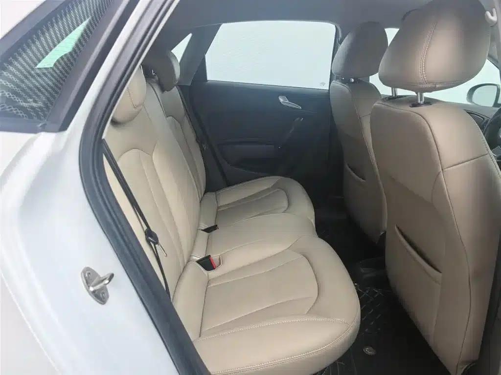 2013 Audi A1 30 TFSI Sportback Urban — миниатюра 11
