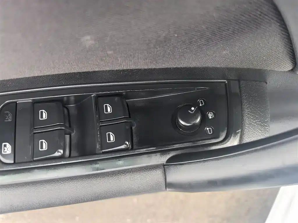 2013 Audi A1 30 TFSI Sportback Urban — миниатюра 12