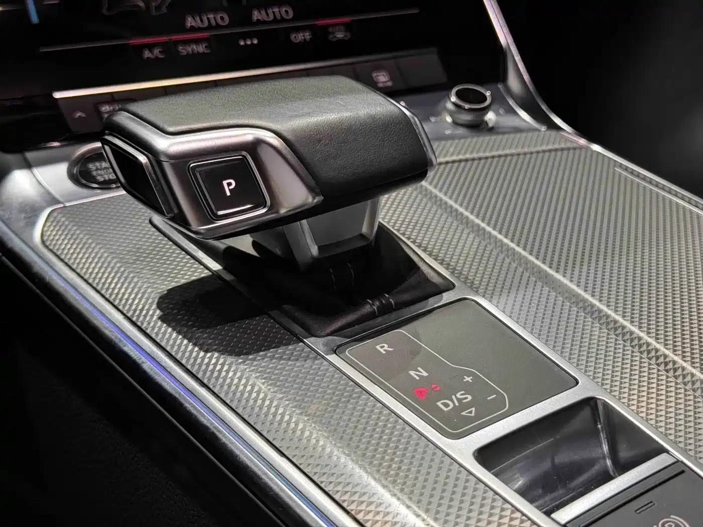 Audi A6L PHEV 2020 55 TFSI e quattro — миниатюра 9