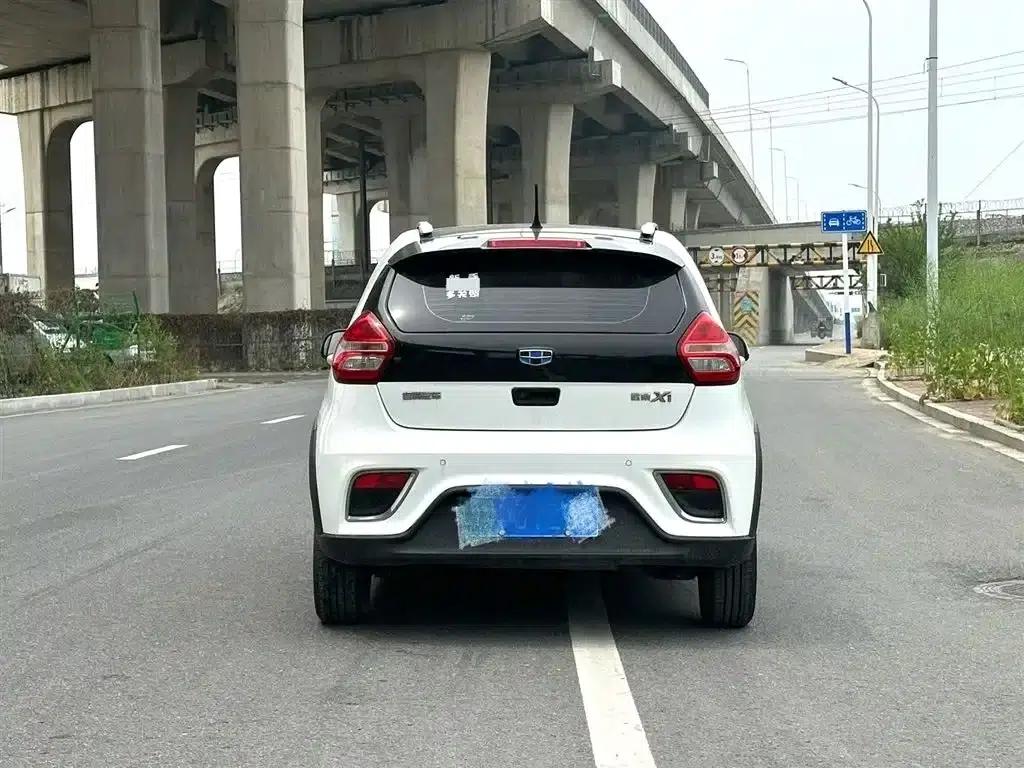 Geely Vision X1 2017 1.3L Automatic Player Edition — миниатюра 8