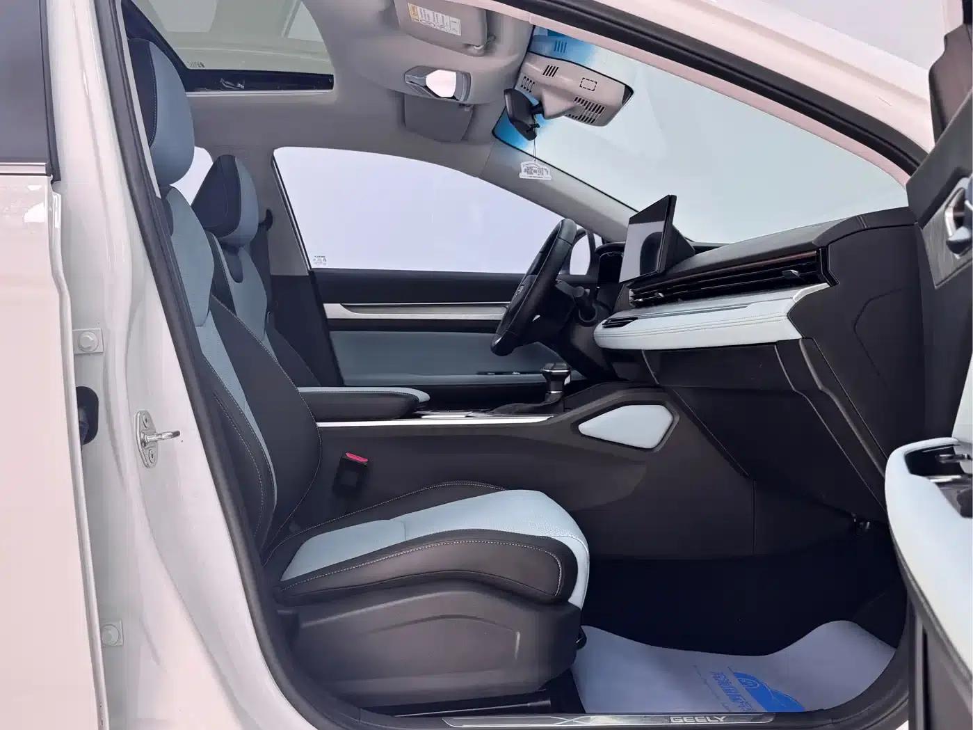 Geely Emgrand L 2022 1.4T CVT Supreme Edition — миниатюра 16