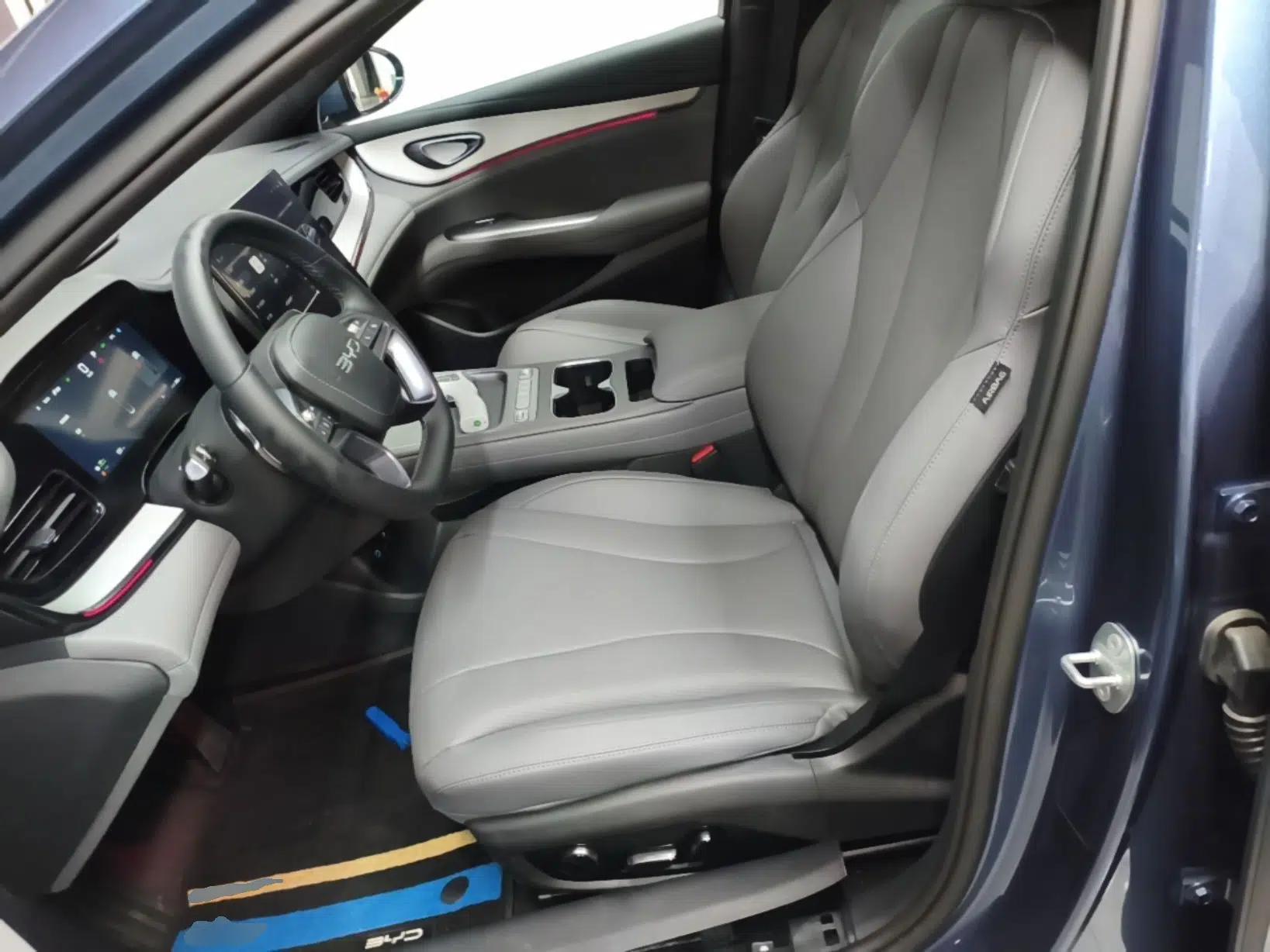 BYD Seal 07 DM-i 2026 DM-i 1.5T 230km Prestige Edition — миниатюра 18