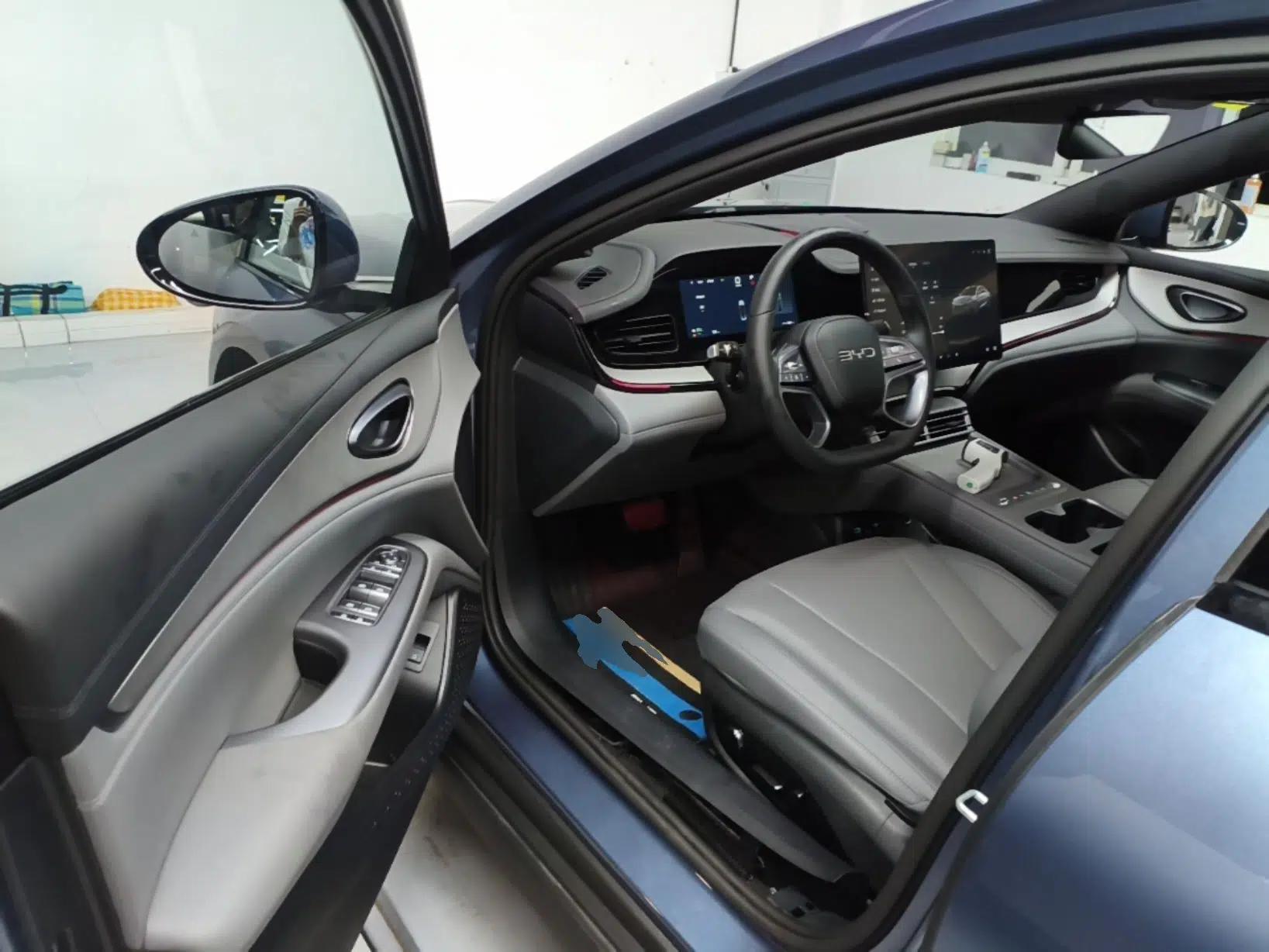 BYD Seal 07 DM-i 2026 DM-i 1.5T 230km Prestige Edition — миниатюра 19