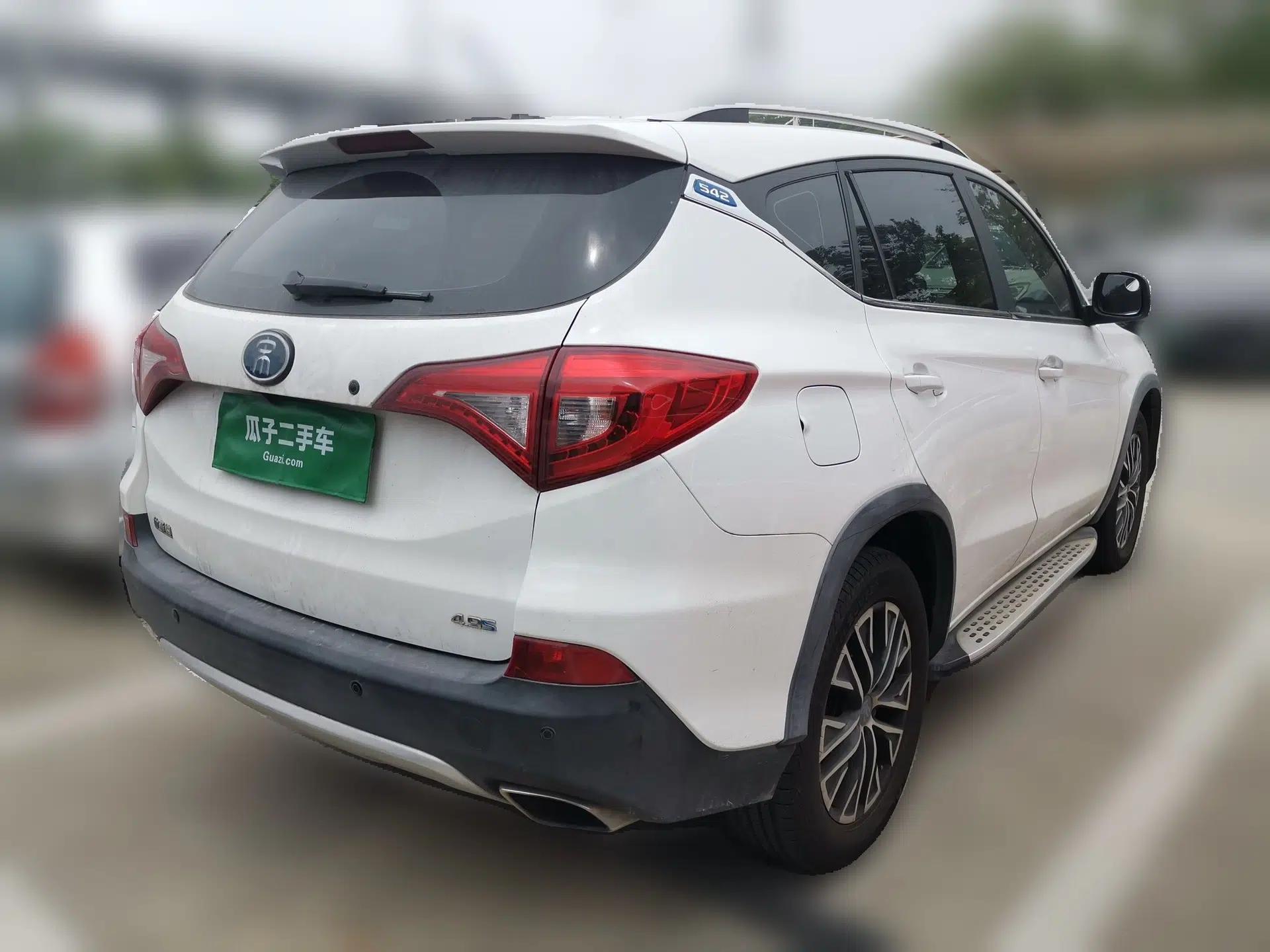 BYD Song New Energy 2017 Song DM 1.5TID All-Wheel Drive Luxury Model — миниатюра 6