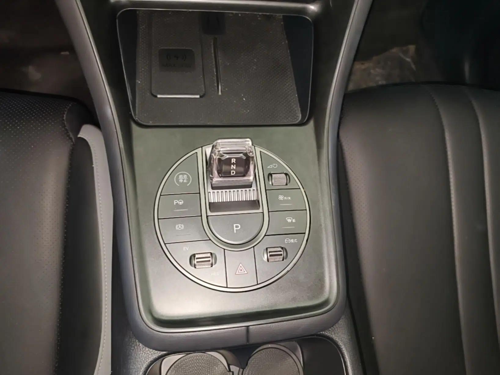 BYD Sealion 05 DM-i 2025 DM-i Smart Drive 115KM Prestige Model — миниатюра 17