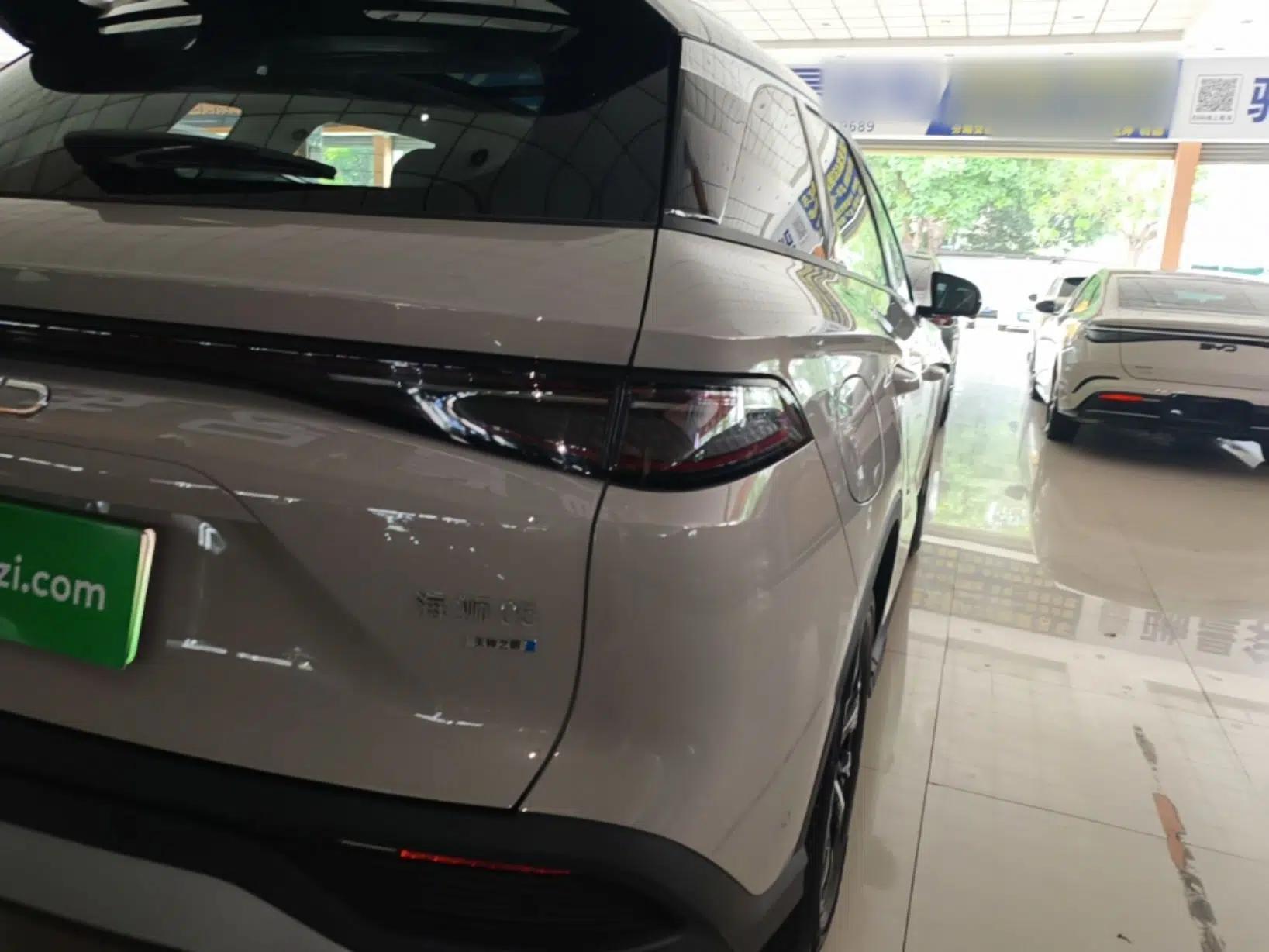 BYD Sealion 05 DM-i 2025 DM-i Smart Drive 115KM Prestige Model — миниатюра 7