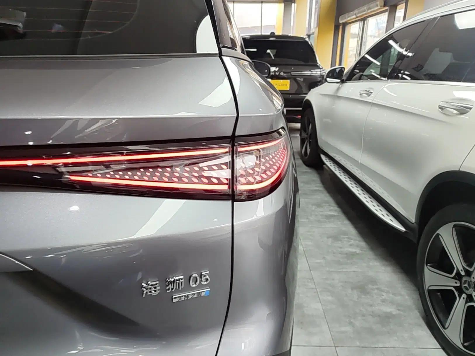 BYD Sealion 05 DM-i 2025 DM-i Smart Drive 115KM Prestige Model — миниатюра 7