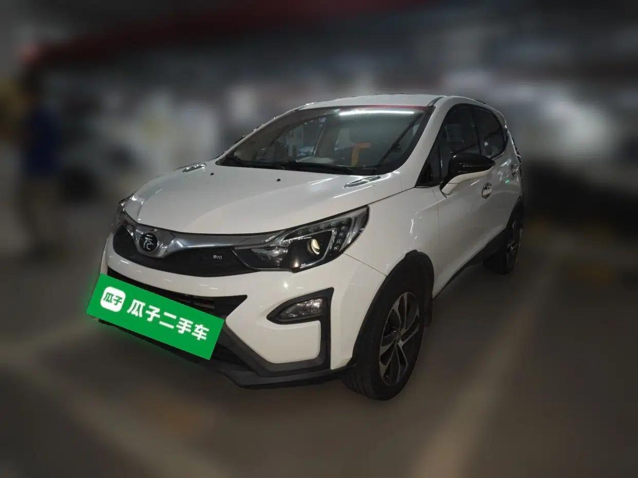 BYD Yuan 2017 1.5L Automatic Cool & Connected Model — миниатюра 1