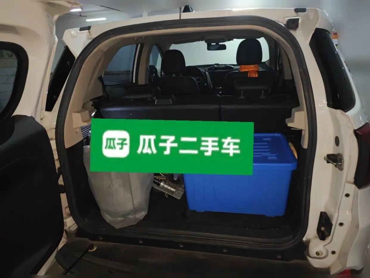 BYD Yuan 2017 1.5L Automatic Cool & Connected Model — миниатюра 20