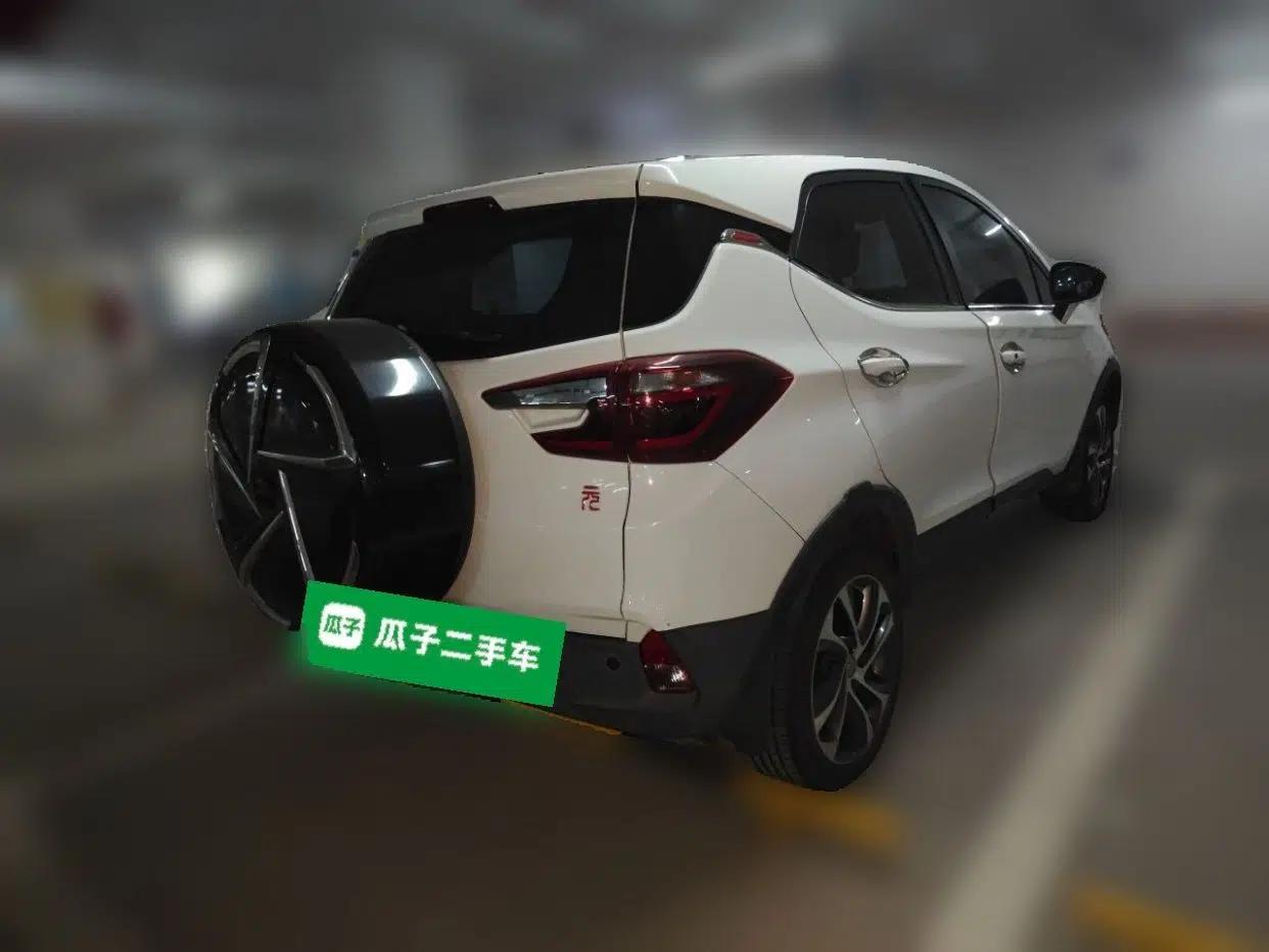 BYD Yuan 2017 1.5L Automatic Cool & Connected Model — миниатюра 6